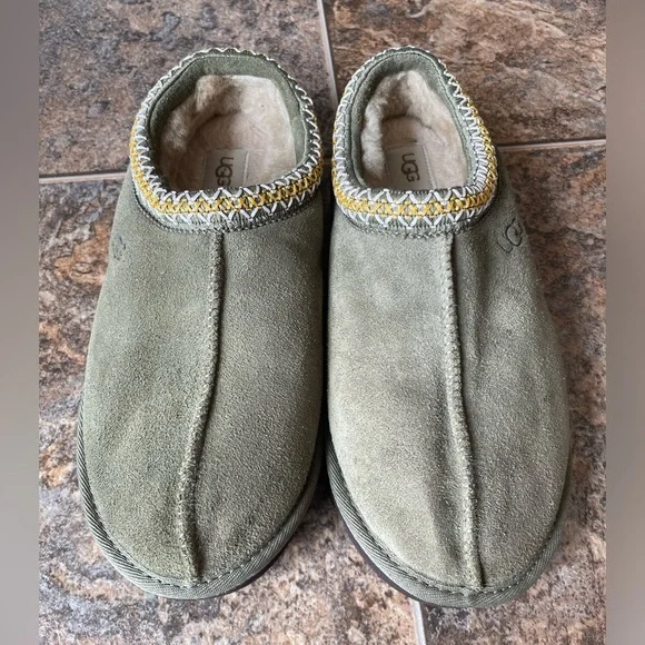 UGG | Shoes | Ugg Tasman Suede Slippers Olive Green Mens  display picture 2